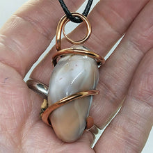 Load image into Gallery viewer, BotswanaAgate3