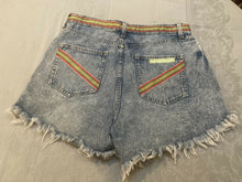 Load image into Gallery viewer, IMG_5566