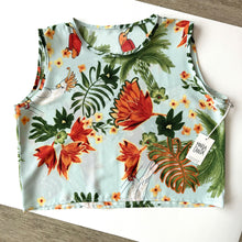 Load image into Gallery viewer, Maria Canta - Crop Top in Fun Prints, Fashion, Maria Canta, Atrium 916 - Sacramento.Shop