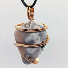 Load image into Gallery viewer, BotswanaAgate1