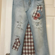 Load image into Gallery viewer, Maggie Devos Art - Wearable Art, , Atrium 916 - Sacramento.Shop, Atrium 916 - Sacramento.Shop