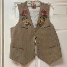 Load image into Gallery viewer, Maggie Devos Art - Wearable Art, , Atrium 916 - Sacramento.Shop, Atrium 916 - Sacramento.Shop