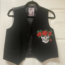 Load image into Gallery viewer, Maggie Devos Art - Wearable Art, , Atrium 916 - Sacramento.Shop, Atrium 916 - Sacramento.Shop