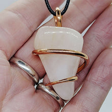 Load image into Gallery viewer, RoseQuartz2