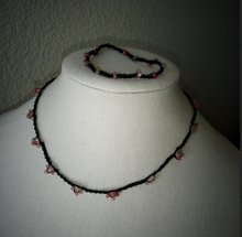 Load image into Gallery viewer, crystaline rose quaetz 3 bead