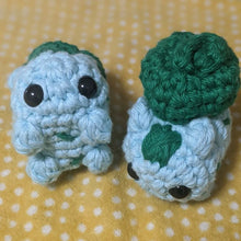 Load image into Gallery viewer, Yarnpics - The Bois, , Atrium 916 - Sacramento.Shop, Atrium 916 - Sacramento.Shop