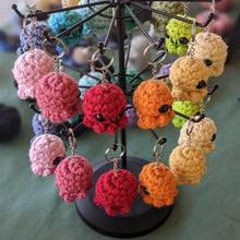 Load image into Gallery viewer, Yarnpics - Little Keychains, , Atrium 916 - Sacramento.Shop, Atrium 916 - Sacramento.Shop
