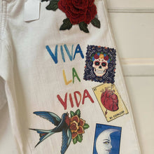 Load image into Gallery viewer, Maggie Devos - White Denim Frida jean - Size 6, Fashion, Maggie Devos, Atrium 916 - Sacramento.Shop