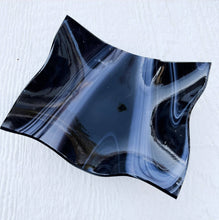 Load image into Gallery viewer, Shmak Creations - Black and White Dish, Home Decor, Shmak Creations, Atrium 916 - Sacramento.Shop