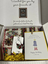 Load image into Gallery viewer, It's On! - Lisa, Fashion, It’s On!, Atrium 916 - Sacramento.Shop