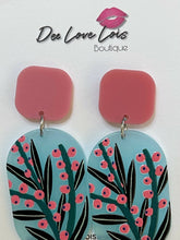 Load image into Gallery viewer, It's On! - Kari, Fashion, It’s On!, Atrium 916 - Sacramento.Shop