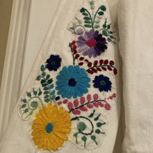 Load image into Gallery viewer, Maggie Devos - White denim Jacket- Frida Queen-Size S/M, Fashion, Maggie Devos, Atrium 916 - Sacramento.Shop