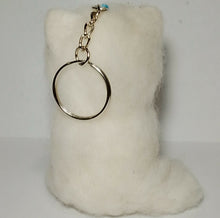 Load image into Gallery viewer, nestneedlesandknots - Felted Kitten Keychain - Green/Blue eyes
