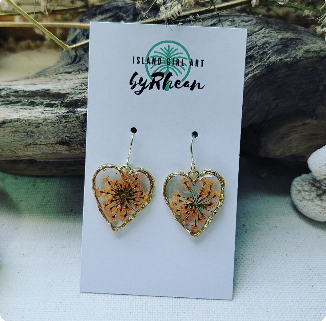 Island Girl Art - Pressed Flower Earrings - Queen Anne's Heart