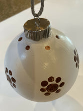 Load image into Gallery viewer, Maggie Devos - Handpainted Mexican Barro art Ornament - white Reg
