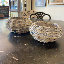 Load image into Gallery viewer, Paper Zen Designs - Upcycled Magazine Paper Container, , Atrium 916 - Sacramento.Shop, Atrium 916 - Sacramento.Shop
