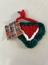 Load image into Gallery viewer, Tami&#39;s Infinite Designs - Dog and Cat Christmas Kerchiefs, Crafts, Tami’s Infinite Designs, Atrium 916 - Sacramento.Shop
