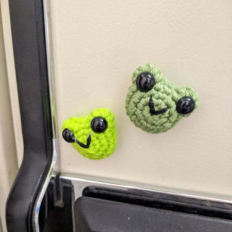 YarnPics - Frawgs, Games & Toys, YarnPics, Atrium 916 - Sacramento.Shop