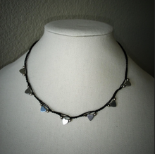 Load image into Gallery viewer, 3 bead metal heart 
