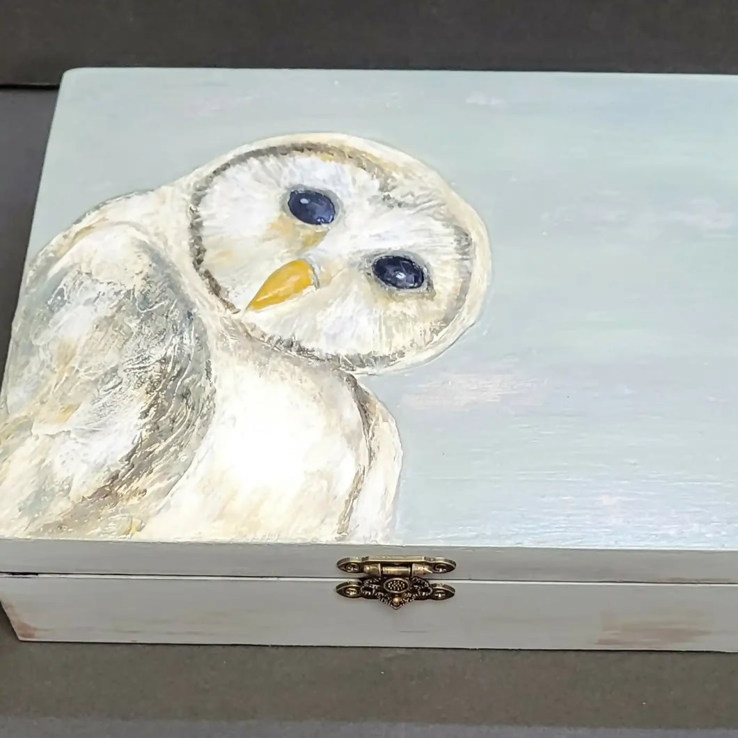 Greystone studio - linda whiteside - Wise One - Atrium 916
