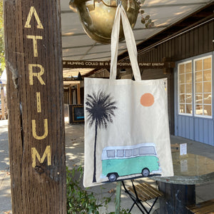 Summer Lovin’ Tote Bag - Art By Alyssa