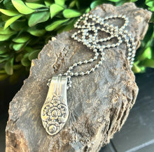 Load image into Gallery viewer, Fiorella Designs - Pendants
