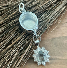 Load image into Gallery viewer, Fiorella Designs - Pendants

