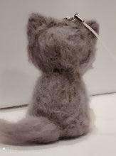 Load image into Gallery viewer, nestneedlesandknots - Felted Kitten - Green eyes, Crafts, Nestneedlesandknots, Atrium 916 - Sacramento.Shop
