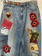 Load image into Gallery viewer, Maggie Devos Art - Wearable Art, , Atrium 916 - Sacramento.Shop, Atrium 916 - Sacramento.Shop

