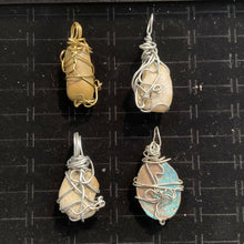 Load image into Gallery viewer, Yeshua Light Healing Houses - Wire Wrapping Pendants
