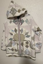 Load image into Gallery viewer, Lorna M Designs - Quilt Coats, , Atrium 916 - Sacramento.Shop, Atrium 916 - Sacramento.Shop

