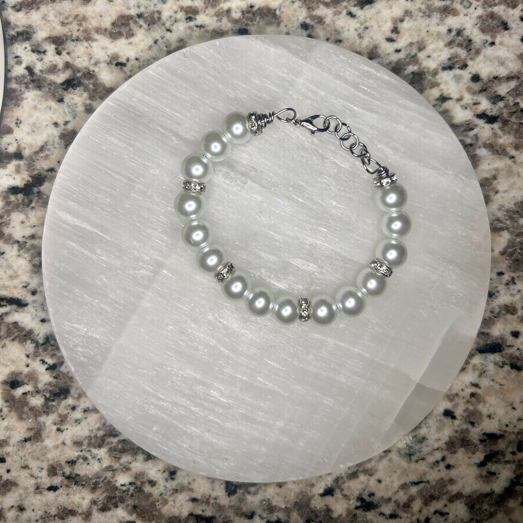 Kiss My Craft - Pearl Bracelet, Jewelry, Kiss My Craft, Atrium 916 - Sacramento.Shop