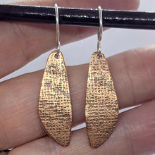 Load image into Gallery viewer, Arcane Moon - Copper Earrings [Small Wings]
