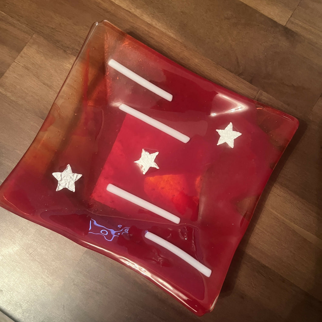 Shmak Creations - Red with Stars Dish