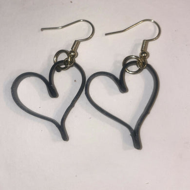 it heart earrings