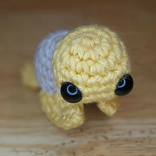 Load image into Gallery viewer, YarnPics - Turtle
