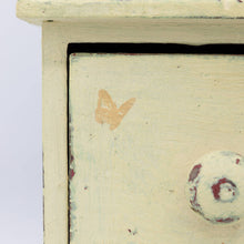 Load image into Gallery viewer, Retro Dame - Love Box Home Decor - Sacramento . Shop
