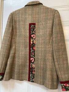 Maggie Devos - Flower patch green/tan plaid jacket - Size 10 women, Fashion, Maggie Devos, Atrium 916 - Sacramento.Shop