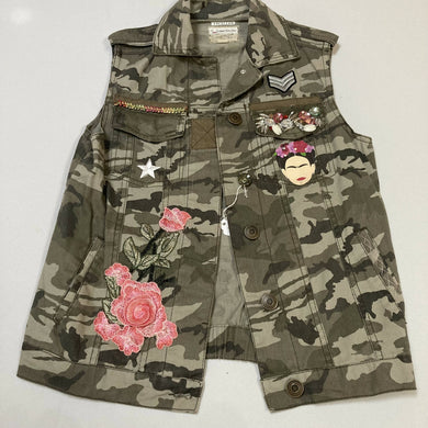 Maggie Devos - Green camo vest-Frida Size xs/s, Fashion, Maggie Devos, Atrium 916 - Sacramento.Shop