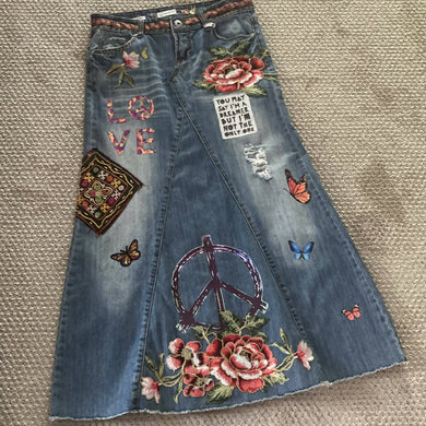 Maggie Devos-Embellished Hippy Skirt-Size 7, Fashion, Maggie Devos, Atrium 916 - Sacramento.Shop