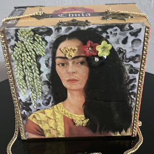 Maggie Devos - Upcycled Tobacco box purse - Frida Chula design, Crafts, Maggie Devos, Atrium 916 - Sacramento.Shop