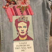 Load image into Gallery viewer, Maggie Devos - Embellished crop jeans-Frida pink-Size 10 reg, Fashion, Maggie Devos, Atrium 916 - Sacramento.Shop
